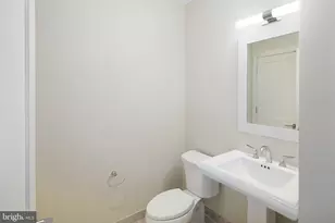 210 S 25th St, Philadelphia, PA 19103 - Photo 20