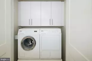 210 S 25th St, Philadelphia, PA 19103 - Photo 20