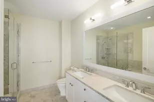 210 S 25th St, Philadelphia, PA 19103 - Photo 14