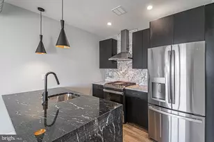 526 Brown St, Philadelphia, PA 19123 - Photo 1