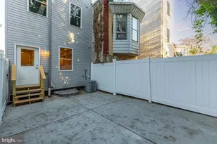 2040 N 19th St, Philadelphia, PA 19121 - Photo 12