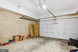 815 S 20th St, Philadelphia, PA 19146 - Photo 50