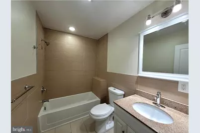 1725 Manton Street, Philadelphia, PA 19146 - Photo 8