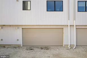 1328 S Woodstock St, Philadelphia, PA 19146 - Photo 56