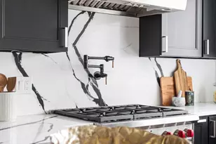 1328 S Woodstock St, Philadelphia, PA 19146 - Photo 14