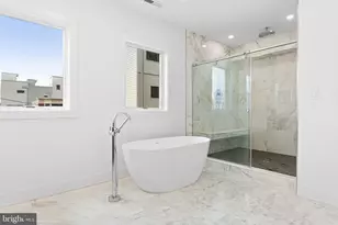 1328 S Woodstock St, Philadelphia, PA 19146 - Photo 24