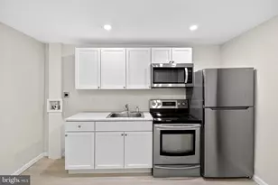 6040 Ogontz Ave, Philadelphia, PA 19141 - Photo 12