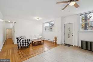 2001 S 13th St, Philadelphia, PA 19148 - Photo 4