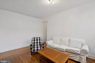 2001 S 13th St, Philadelphia, PA 19148 - Photo 8