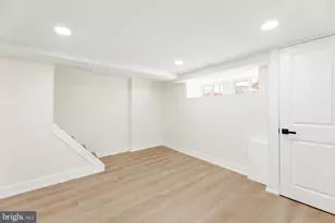 651 E Carver St, Philadelphia, PA 19120 - Photo 30