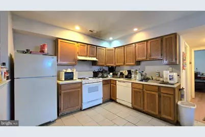 200 Robbins Street, Philadelphia, PA 19111 - Photo 4