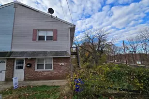 200 Robbins St, Philadelphia, PA 19111 - Photo 2