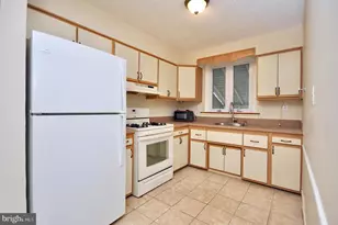 2216 Emerson St, Philadelphia, PA 19152 - Photo 10