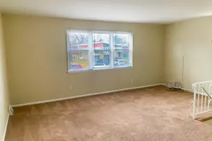 7615 Algon Ave, Philadelphia, PA 19111 - Photo 14