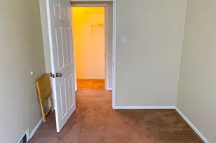 7615 Algon Ave, Philadelphia, PA 19111 - Photo 8