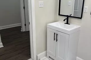 1525 E Moyamensing Ave, Philadelphia, PA 19147 - Photo 6