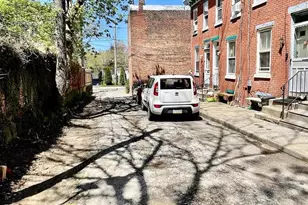 5 Penn Ct, Philadelphia, PA 19144 - Photo 2