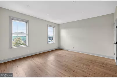 1819 E Sergeant Street, Philadelphia, PA 19125 - Photo 14