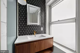 1819 E Sergeant St, Philadelphia, PA 19125 - Photo 24