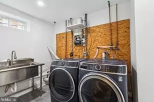 436 Brown St, Philadelphia, PA 19123 - Photo 48