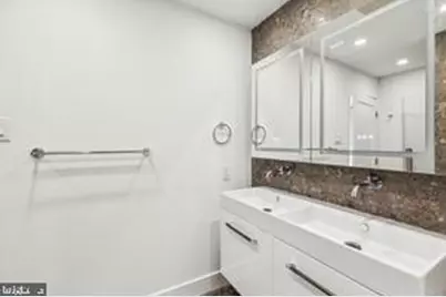 436 Brown Street, Philadelphia, PA 19123 - Photo 32