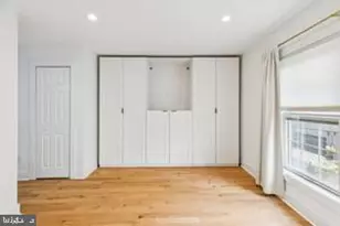 436 Brown St, Philadelphia, PA 19123 - Photo 28