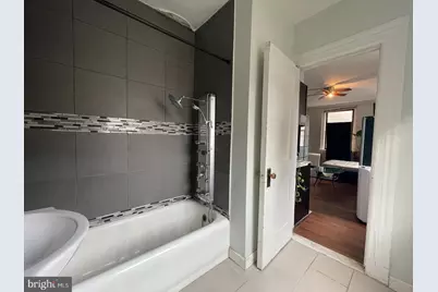 1324 Locust Street #727, Philadelphia, PA 19107 - Photo 6