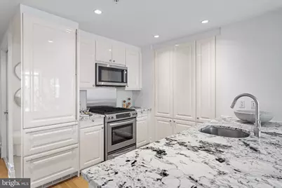 130 S 18th Street #501, Philadelphia, PA 19103 - Photo 8