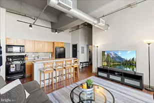 511 N Broad St, Philadelphia, PA 19123 - Photo 2