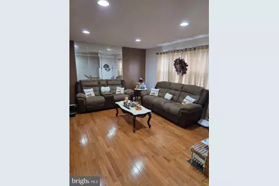 3539 Chalfont Drive, Philadelphia, PA 19154 - Photo 4