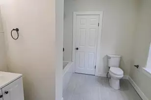 608 S 48th St, Philadelphia, PA 19143 - Photo 32