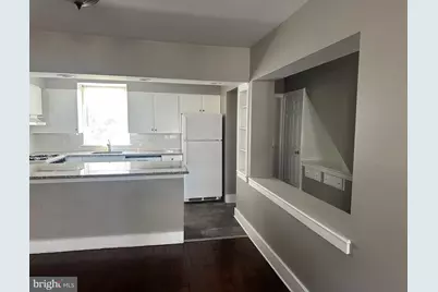 308 Delancey Street, Philadelphia, PA 19106 - Photo 4