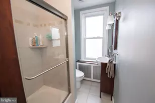 7122 Shelbourne St, Philadelphia, PA 19111 - Photo 22