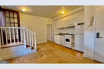 330 S Juniper Street #3B, Philadelphia, PA 19107 - Photo 8