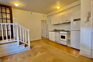 330 S Juniper St, Philadelphia, PA 19107 - Photo 8