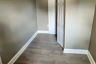 2008 Latona St, Philadelphia, PA 19146 - Photo 8