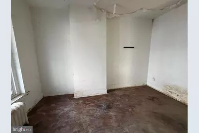 1602 Rowan Street, Philadelphia, PA 19140 - Photo 4