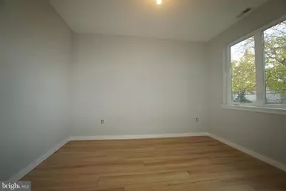 164 E Meehan Avenue, Philadelphia, PA 19119 - Photo 6