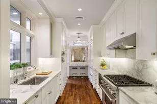 1831 Delancey Pl, Philadelphia, PA 19103 - Photo 12