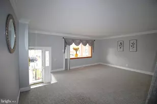 12631 Richton Rd, Philadelphia, PA 19154 - Photo 4