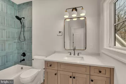 385 Port Royal Avenue, Philadelphia, PA 19128 - Photo 34