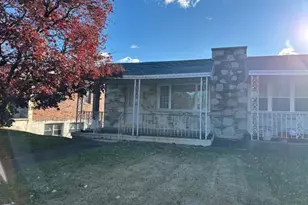 8817 E Roosevelt Blvd, Philadelphia, PA 19152 - Photo 2