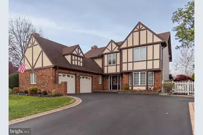 9616 Eden Hall Lane, Philadelphia, PA 19114 - Photo 4