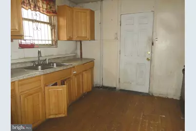 2010 Sigel Street, Philadelphia, PA 19145 - Photo 6