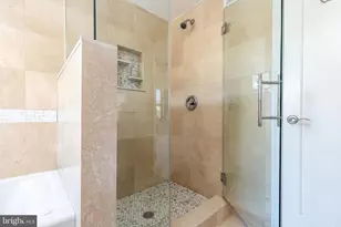 720 Shirley St, Philadelphia, PA 19130 - Photo 32