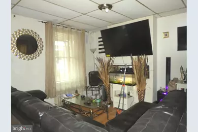 1925 S Beechwood Street, Philadelphia, PA 19145 - Photo 4