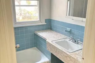 120 Overhill Ave, Philadelphia, PA 19116 - Photo 8