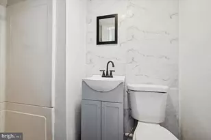 236 S Melville St, Philadelphia, PA 19139 - Photo 14