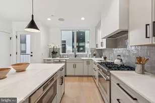 964 N 6th St, Philadelphia, PA 19123 - Photo 6