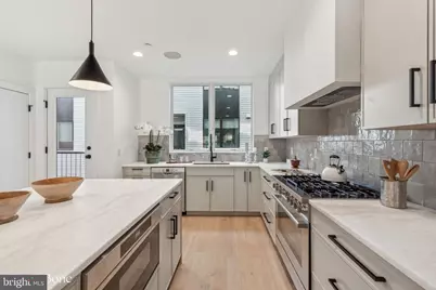 962 N 6th Street, Philadelphia, PA 19123 - Photo 6